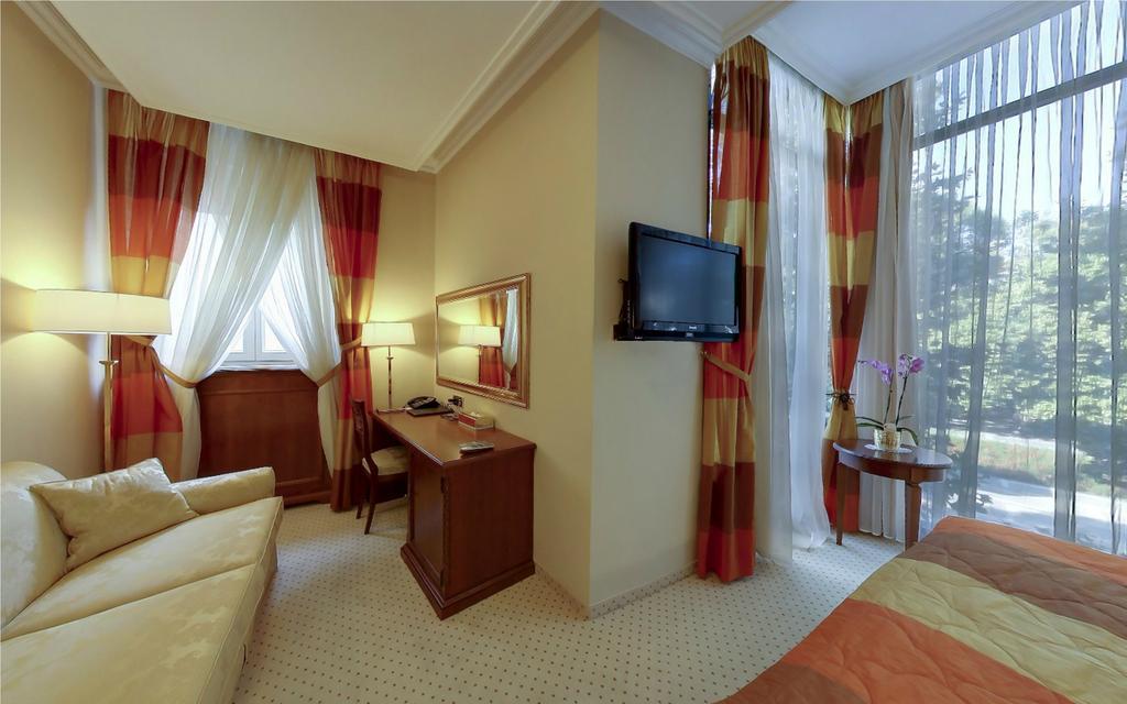 Grand Hotel Ocean Máribor Habitación foto