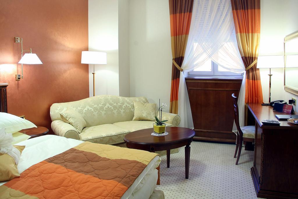 Grand Hotel Ocean Máribor Habitación foto